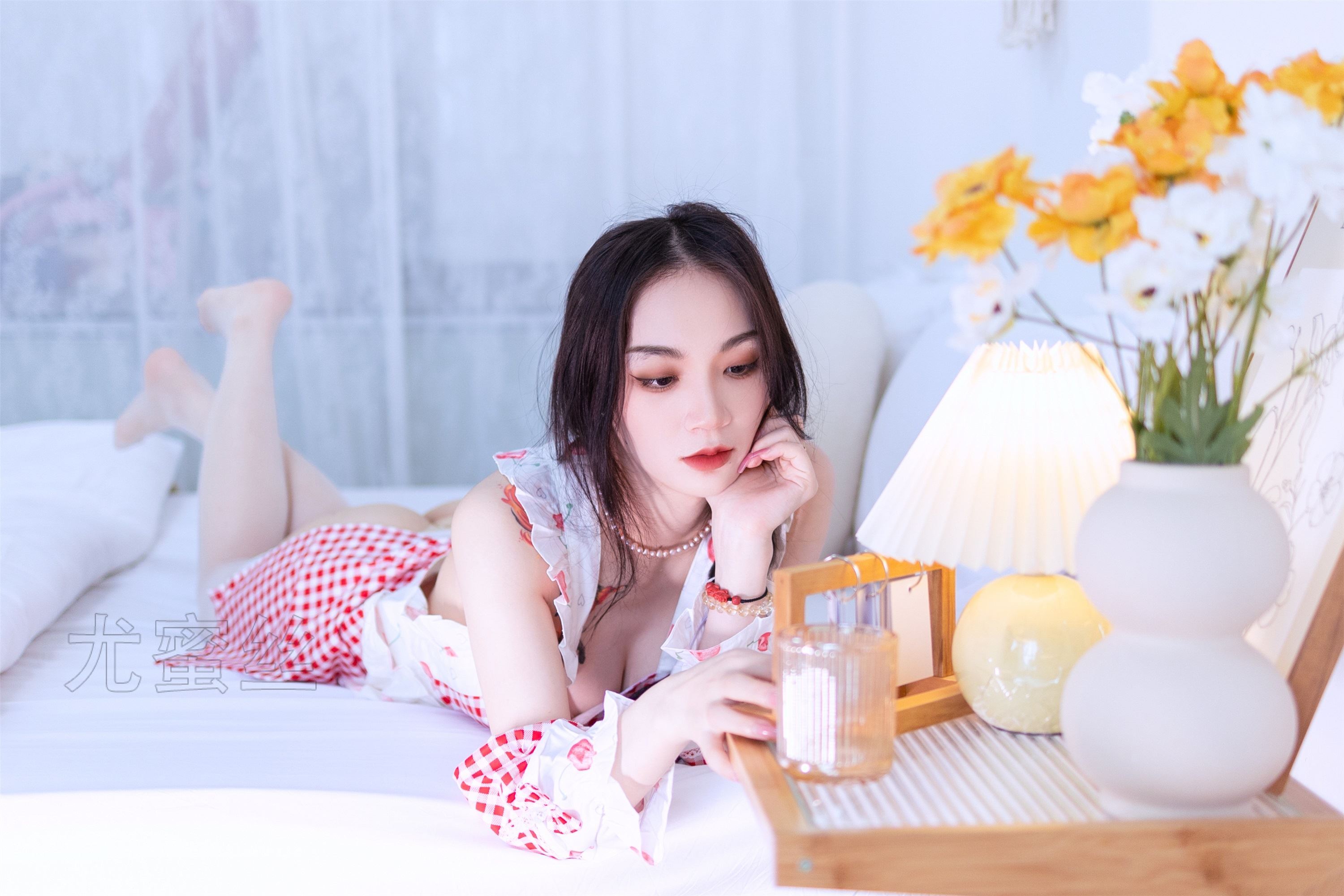 尤蜜丝 穿搭写真 No.120